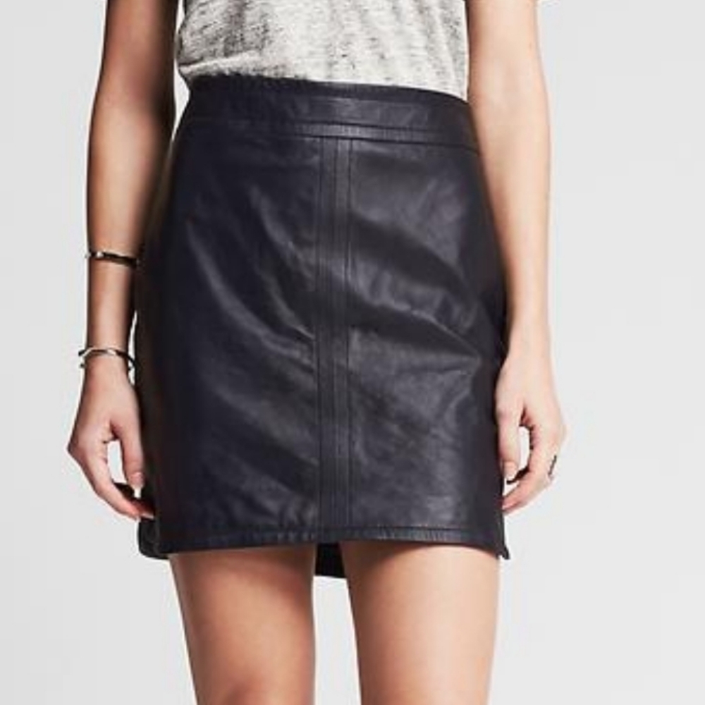 navy leather mini skirt